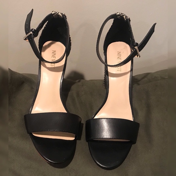 Open High Heels. - Picture 4 of 5